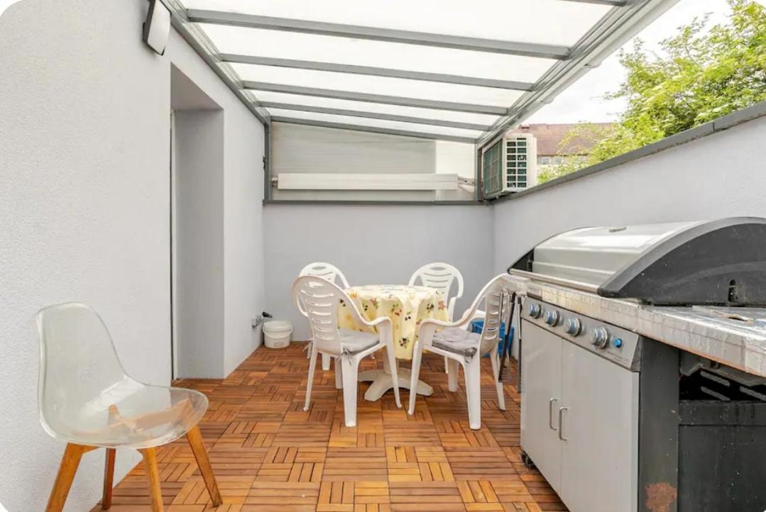 Maisonnette Avec Terrasse Strasbourg Luaran gambar